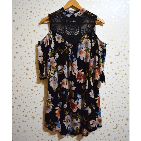NWT Floral Velvet Lace Cold Shoulder Dress Small - Picture 1 of 8
